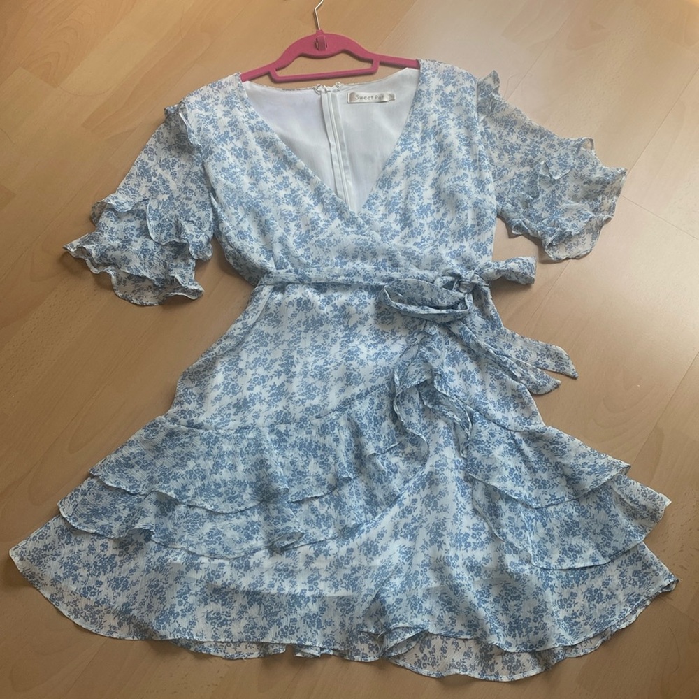 Floral dress size 10